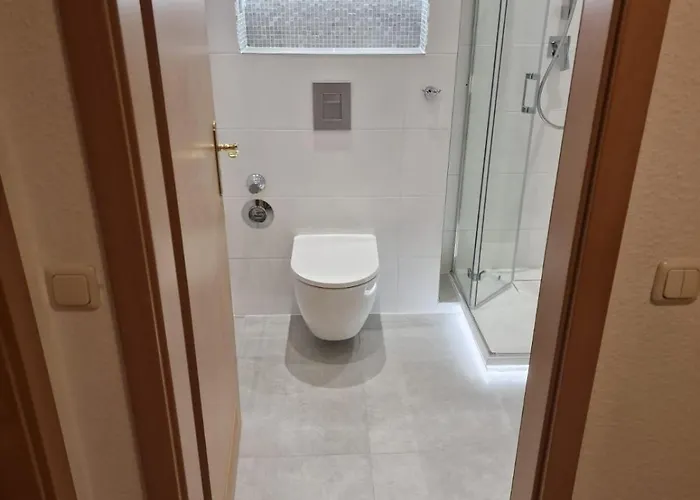 Strandnah - Erste Meereslinie - Balkon - Gratis Stellplatz - Sauna Apartment *