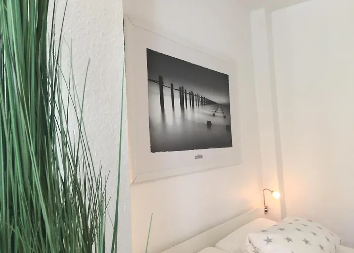 Strandnah - Erste Meereslinie - Balkon - Gratis Stellplatz - Sauna Apartment