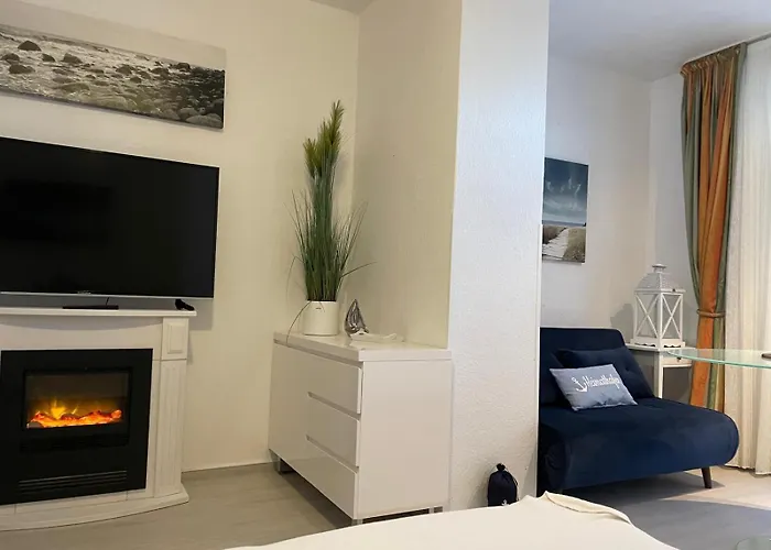 Strandnah - Erste Meereslinie - Balkon - Gratis Stellplatz - Sauna Apartment Sellin (Rugen)